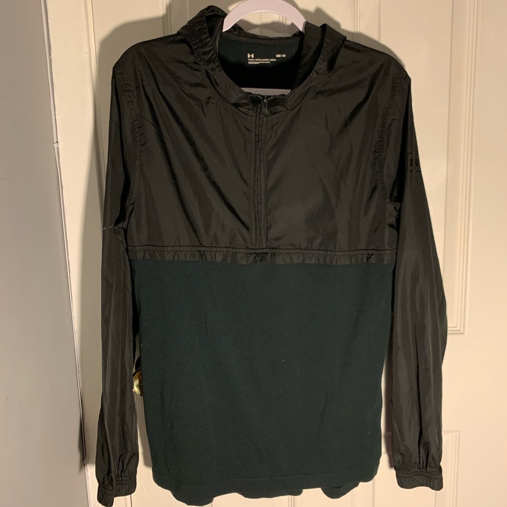 Black Under Armour Sweater Size Medium